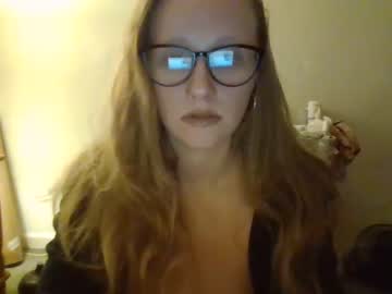 webcam girl cherricarmen live cam image #8084911