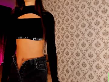 webcam girl amandamedrano live cam image #4126140