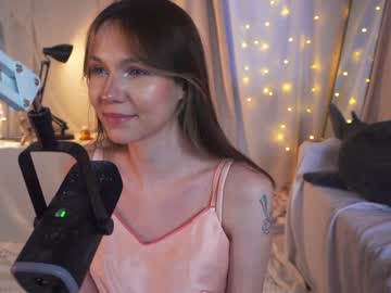 webcam girl kateuwugirl live cam image #7781821