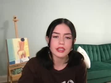 webcam girl littlesugarpea live cam image #10015235