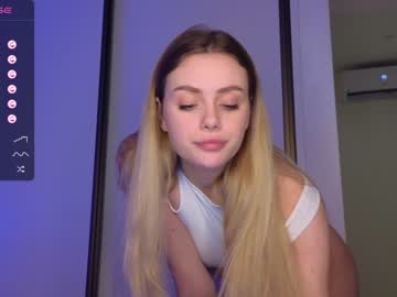 webcam girl sky_magic live cam image #7877131