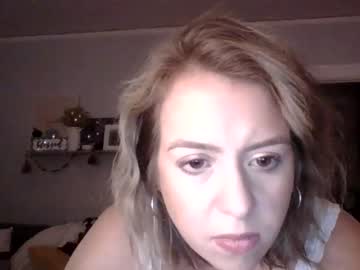 webcam girl badbitchfatass live cam image #170371