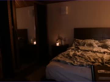 webcam girl bitter_moon live cam image #3832776