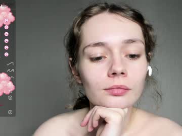 webcam girl mxxnsxsul live cam image #3209674