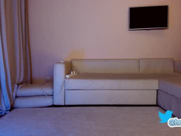 webcam girl hollyextra live cam image #4300227