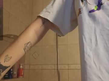 webcam girl artemisa_meows live cam image #10434328