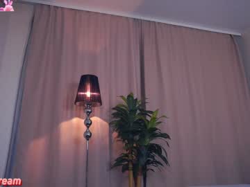 webcam girl felissiany live cam image #10462863