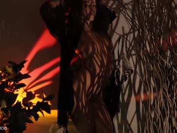 webcam girl lettymoa live cam image #8797682
