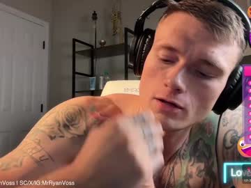 webcam man mrryanvoss live cam image #10817753