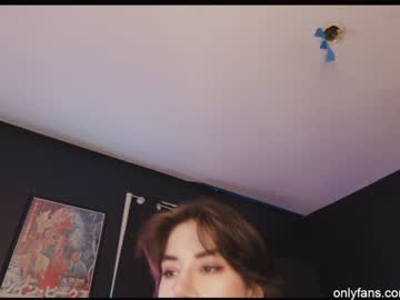webcam girl aynmarie live cam image #4341857