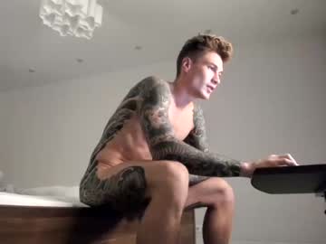 webcam man anotherguyonyourscreen live cam image #147004