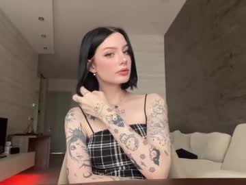 webcam tranny evelynforever live cam image #6262525