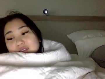 webcam girl sashakiraxo live cam image #12358015