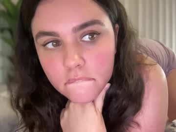 webcam girl gia_is_horny live cam image #8911298