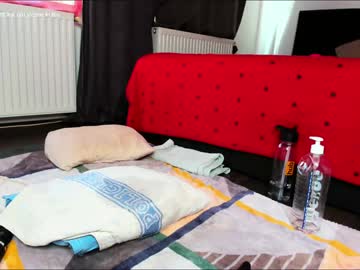 webcam couple lenoreandjasonsroom live cam image #10748100