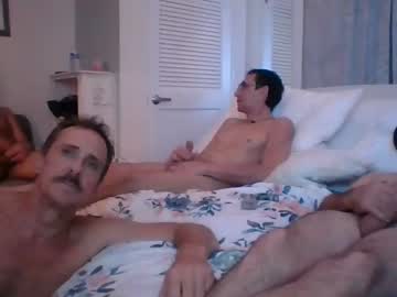webcam man broadandboard live cam image #772555