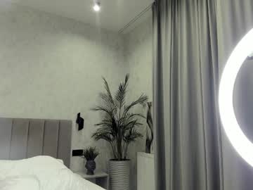 webcam girl qwoopa live cam image #12902164