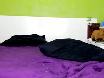 webcam girl lily_holy live cam image #7182510