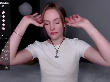 webcam girl marie_blue1 live cam image #2835561