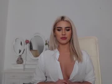 webcam girl i_am_sarahxxx live cam image #4683827