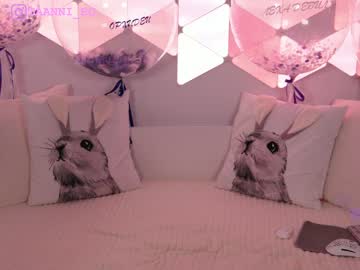 webcam girl taanni_bc live cam image #7348690