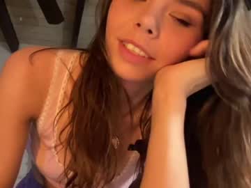 webcam girl yourfavoritegirl_ live cam image #8816372