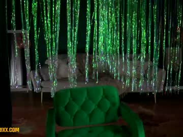 webcam girl provocatrixx live cam image #3354268
