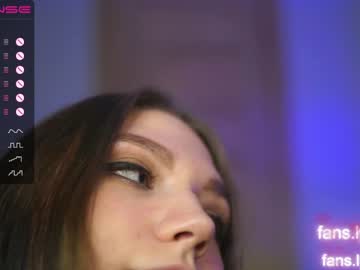 webcam girl angels_kiss live cam image #4096094