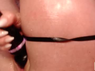 webcam girl milf_lacey live cam image #9787546