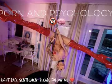 webcam girl porn_and_psychology live cam image #2245631
