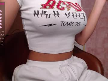webcam girl welcome2pleasureland live cam image #4281965
