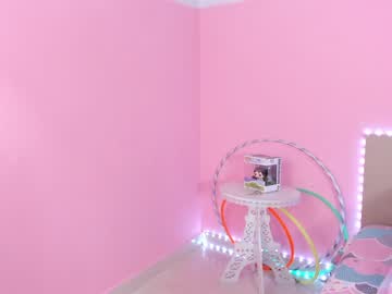 webcam girl little_effy18 live cam image #3831296