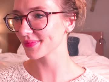 webcam girl innocentprovenguilty live cam image #6881332