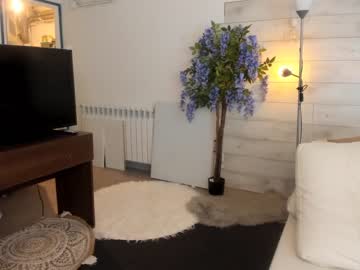 webcam girl dulceyjohn live cam image #5891209