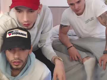 webcam man fratguysonline live cam image #7678534