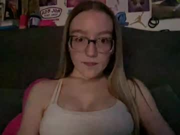 webcam girl alyssag7001 live cam image #12076970