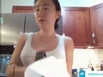 webcam girl jiwon4u live cam image #7815344