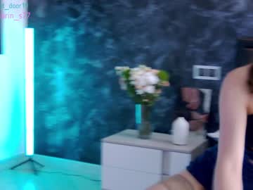 webcam girl girl_next_door19 live cam image #9881449