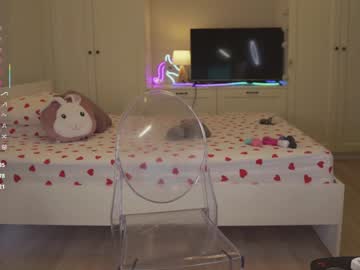 webcam girl lissa_wayne live cam image #12593140