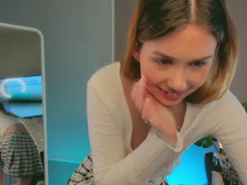 webcam girl yohji_yamamotoo live cam image #4481515