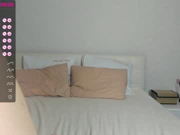 webcam girl cute_caprice live cam image #6760753