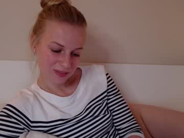 webcam girl magic_couple13 live cam image #4144352