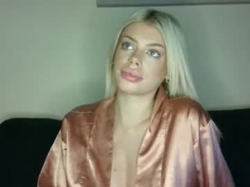 webcam couple sloppyqueenuk live cam image #4959914