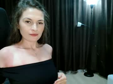 webcam girl amy__10 live cam image #6342685