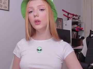 webcam girl lil_pumpkinpie live cam image #727134