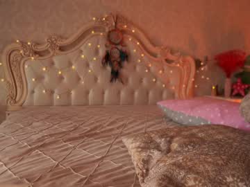 webcam girl pussy__money__weed live cam image #3042584