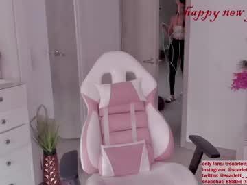 webcam girl scarlett__baker live cam image #4615364