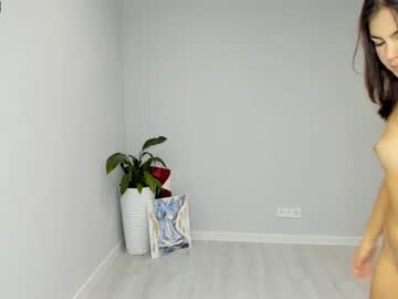 webcam girl ai_lyn live cam image #3431110