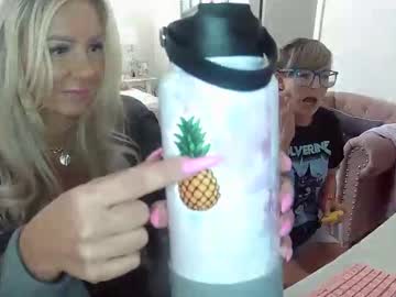 webcam girl southernbarbii live cam image #10184308