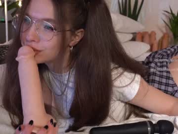 webcam girl _deepthroatgalactica live cam image #2128977